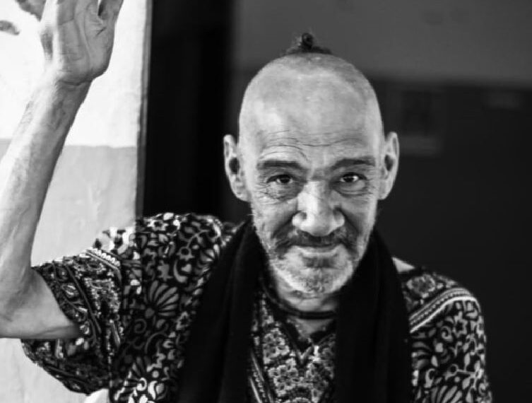 Livro escrito por morador em situação de rua será lançado em Poços de Caldas