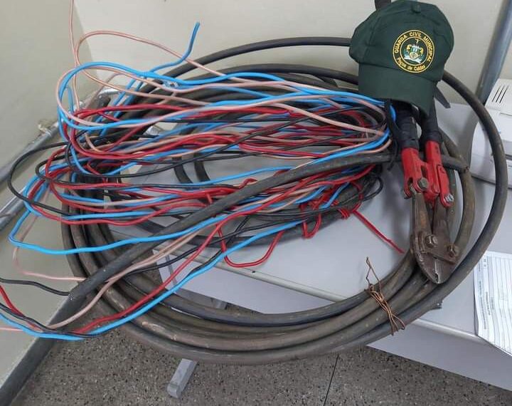 Guarda Civil Municipal flagra suspeitos furtando fios de cobre de estação do Teleférico