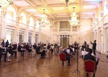 Espetáculo ‘Poços In Concert, Natal que encanta’ será exibido nesta quinta