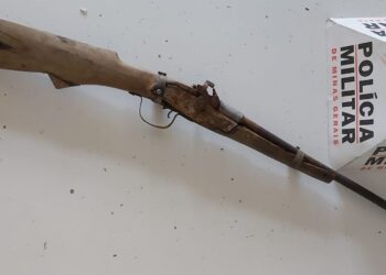 PM apreende espingarda em Cabo Verde