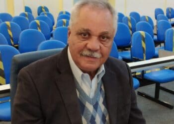 Vereador de Poços está internado em UTI com Covid-19