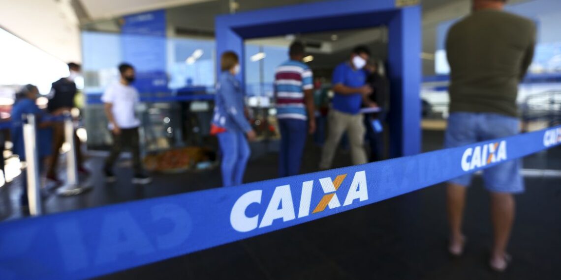 Nascidos em março podem sacar auxílio referente a ciclos 5 e 6