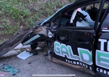 Acidente entre Poços e Bandeira do Sul deixa duas pessoas feridas