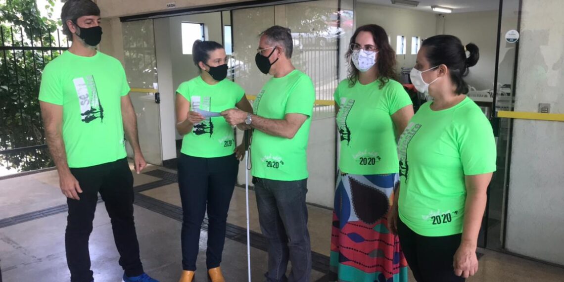 Mais de R$7 mil e 400kg de alimentos são doados para AADV, pela Sem Silvestre