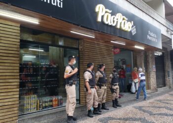 PM prende suspeito logo após roubo a padaria em Poços de Caldas
