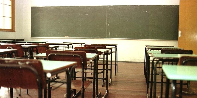 Abaixo-assinado pede que aulas presenciais não sejam autorizadas em Poços