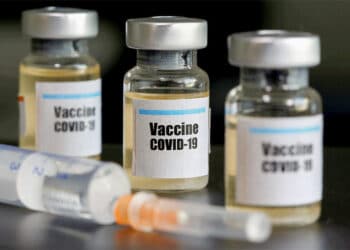 Minas Gerais recebe 357,4 mil doses de vacinas contra covid-19 nesta quarta-feira