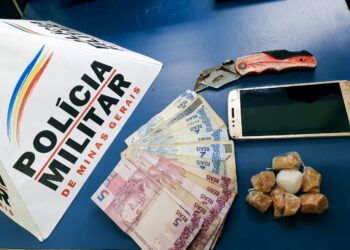 Adolescente é apreendido suspeito de tráfico de drogas, no Ipê
