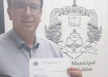 Vereador protocola ofício abrindo mão de despesas de gabinete