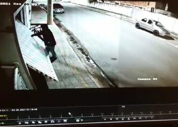 Ladrão é flagrado furtando duas bicicletas em Poços de Caldas