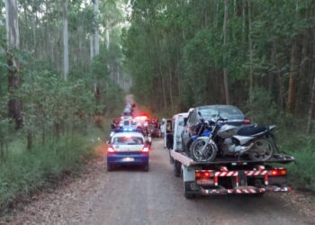 Em combate a aglomeração na represa do Cipó PM apreende 11 veículos