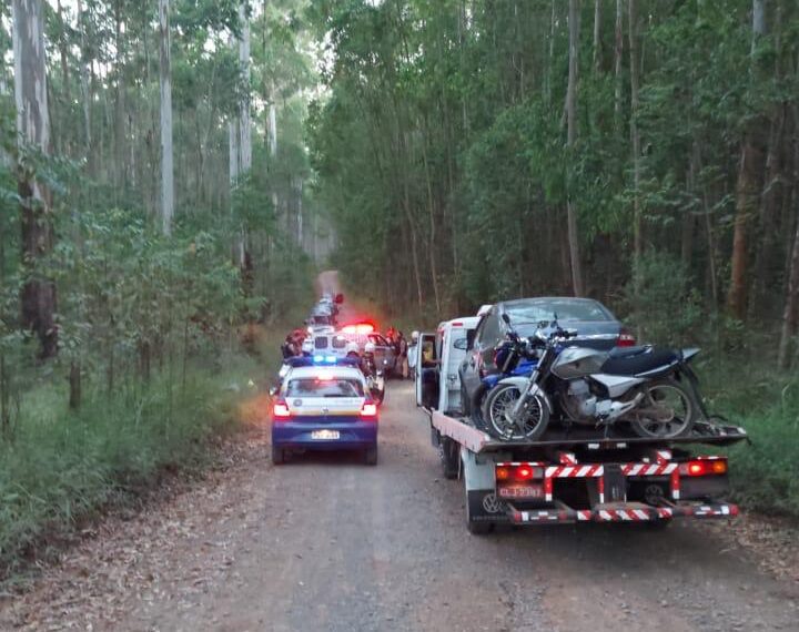 Em combate a aglomeração na represa do Cipó PM apreende 11 veículos