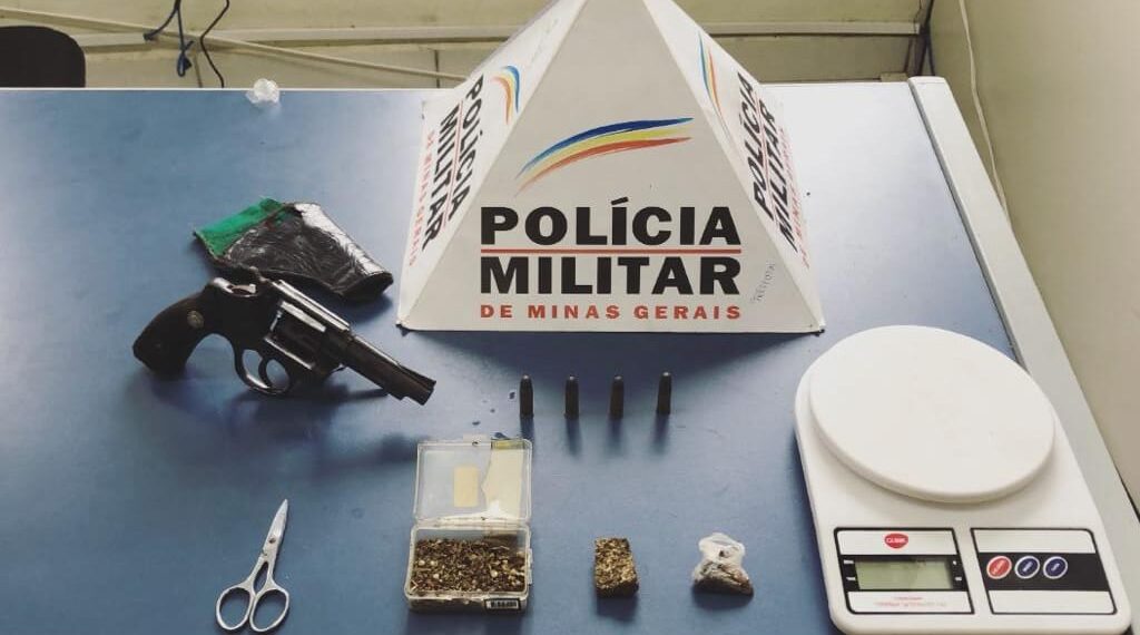 Adolescente é detido com arma e drogas em Poços de Caldas