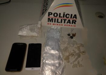 Dupla é detida por tráfico de drogas em Botelhos