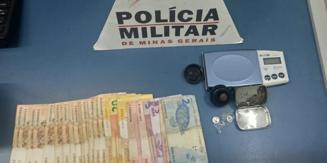 Homem é preso suspeito de tráfico de drogas e direção perigosa