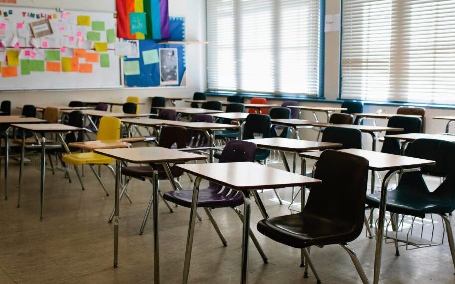 CALDAS | Prefeitura programa a volta as aulas para a próxima segunda-feira, dia 3 de Maio