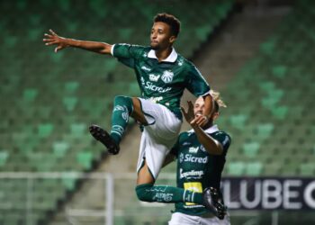 Caldense vence Coimbra e retorna ao G4