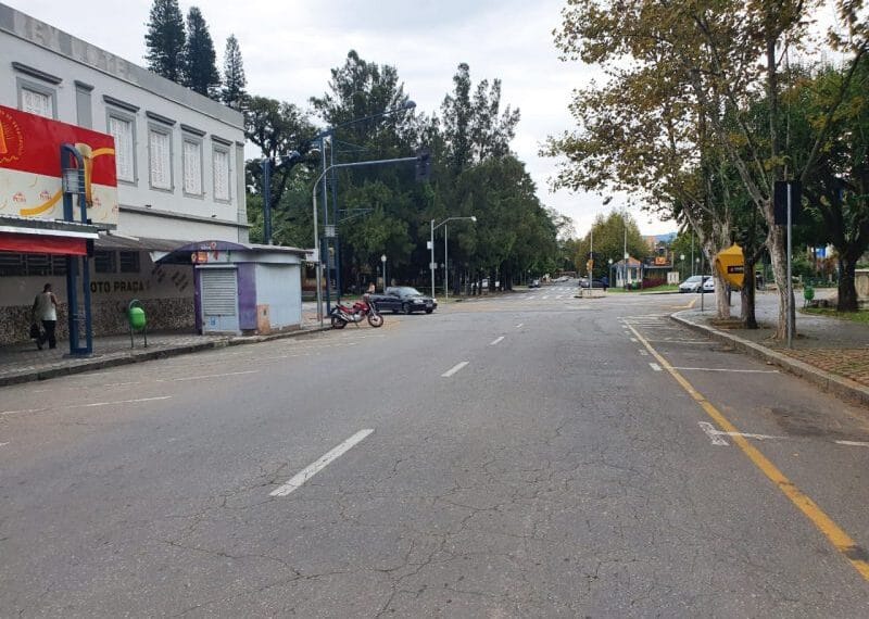 Restaurantes e outros serviços de alimentação podem realizar entrega de produtos no balcão