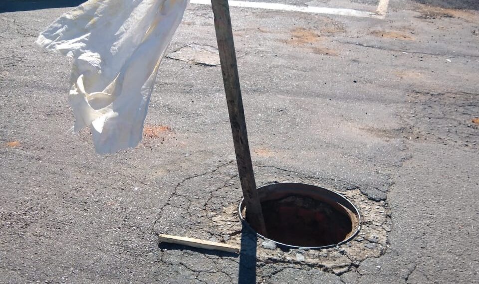 Dmae tem prejuízo de R$ 5 mil devido a furtos de tampas de ferro