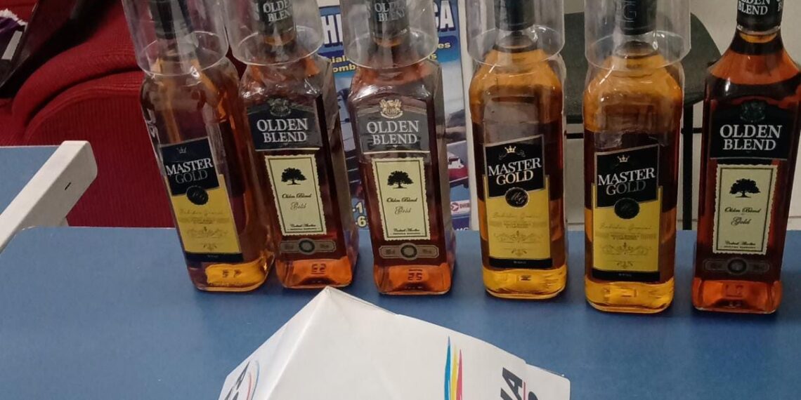 POÇOS DE CALDAS | Homem é preso suspeito de furtar seis garrafas de whisky