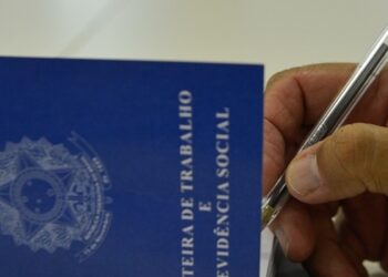 Pequenos negócios geram quase 70% dos empregos em fevereiro