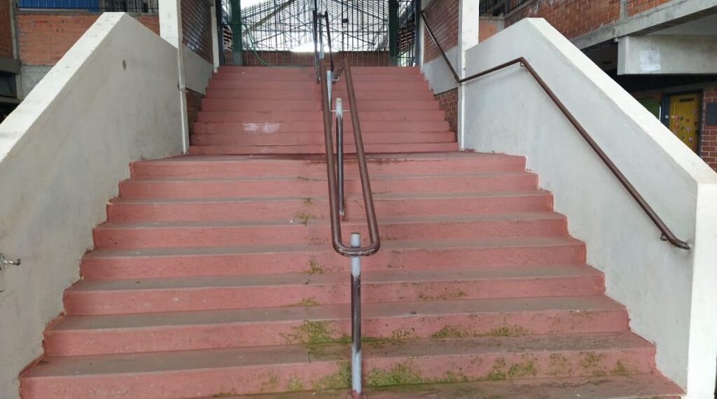 POÇOS DE CALDAS | Bandidos furtam Escola Municipal no Jardim Esperança