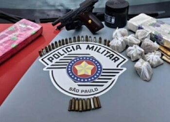 MOGI GUAÇU | Homem é preso com pistola 380 e drogas