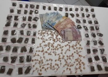 MOGI GUAÇU| Mulher é presa com 200 pedras de crack