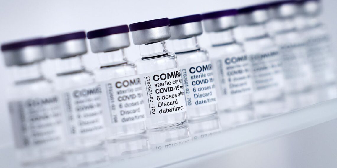 BRASIL |  Anvisa autoriza novas condições de conservação para vacina da Pfizer