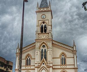 Decreto em Cabo Verde impõe restrições ao comércio e templos religiosos