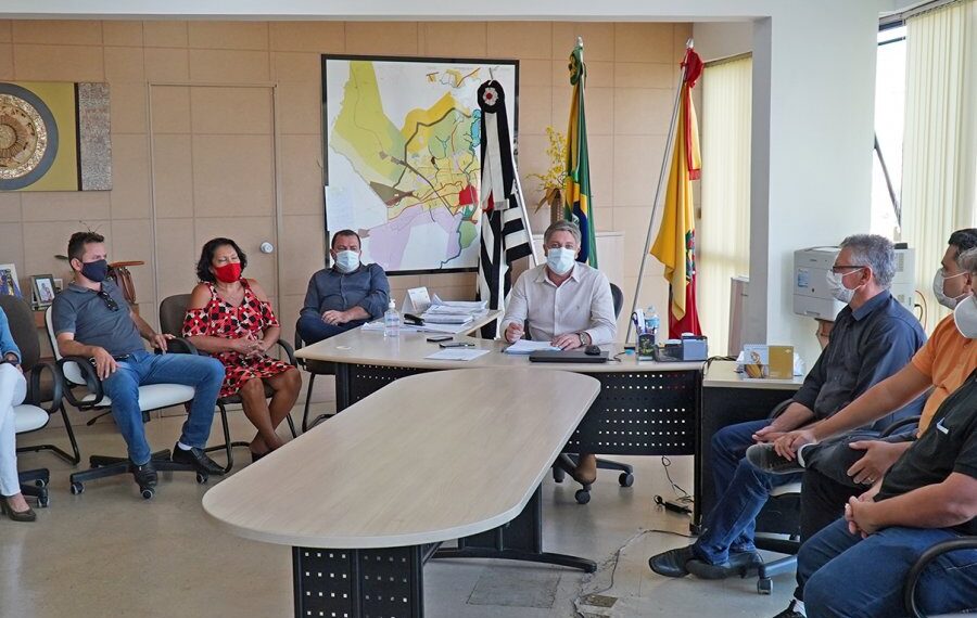 MOGI GUAÇU | Prefeitura anuncia criação de auxílio social