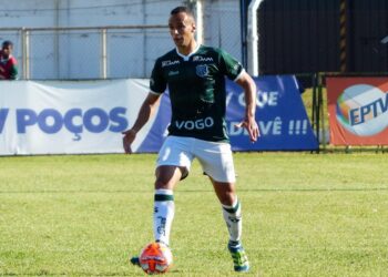 POÇOS DE CALDAS | Caldense acerta retorno do zagueiro Rodolfo