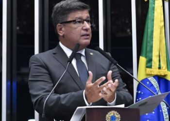 BRASIL | Senador Carlos Viana (PSD-MG) fala com equipe da Onda Poços