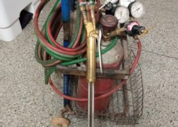 POÇOS DE CALDAS | Cinco homens são presos suspeitos de tentar furto em depósito