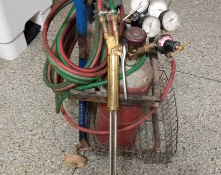 POÇOS DE CALDAS | Cinco homens são presos suspeitos de tentar furto em depósito