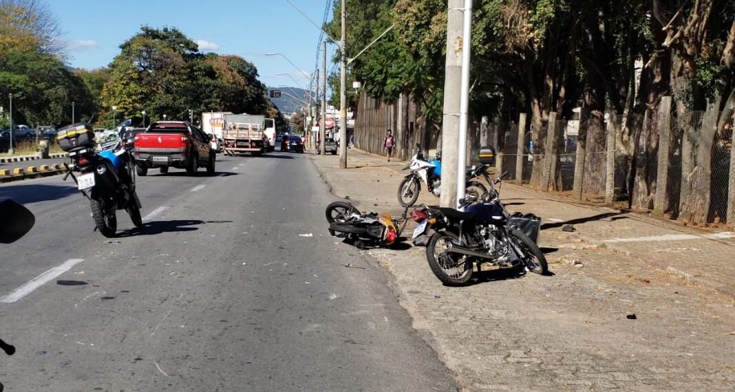 POÇOS DE CALDAS | Mototaxista morre após acidente na Av. João Pinheiro