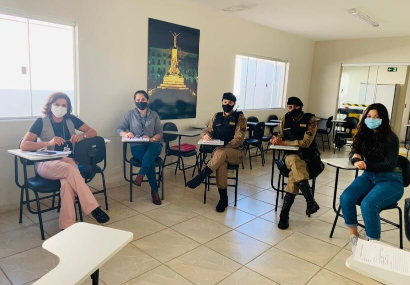 POÇOS DE CALDAS | Patrulha de Prevenção a Violência Doméstica se reúne com representantes do CREAS