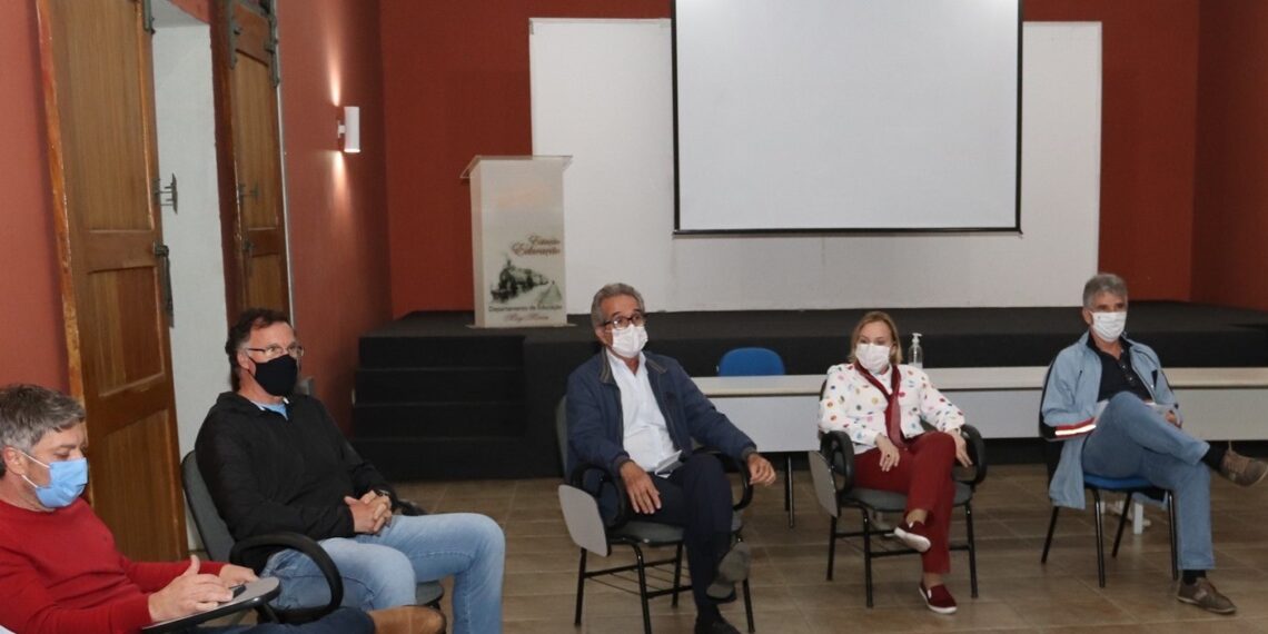 LESTE PAULISTA | Prefeitos se reúnem para tomarem medidas restritivas