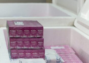 POÇOS DE CALDAS | Saúde recebe medicamentos para intubação, doados pela PUC