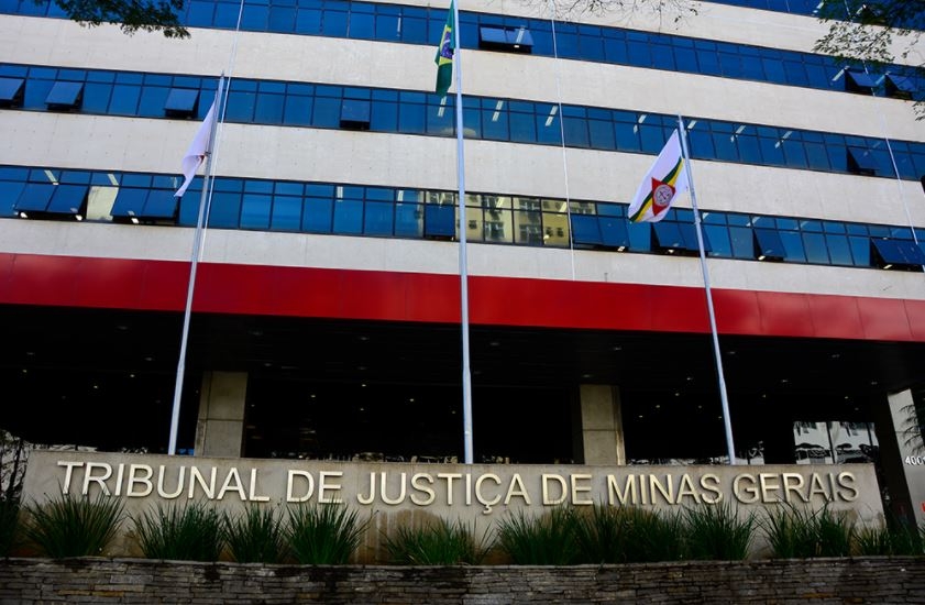 POÇOS DE CALDAS | Homem é condenado por tentativa de furto de 8 balas e um biscoito