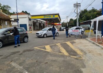 POÇOS DE CALDAS | Conselho Tutelar faz blitz de conscientização contra o trabalho infantil