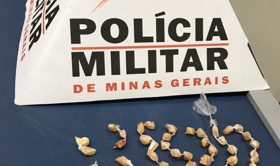 POÇOS DE CALDAS | suspeito tenta esconder drogas na boca, acaba engolindo e vai parar no hospital