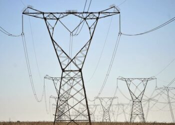 BRASIL | Ministro descarta racionamento de energia em 2021