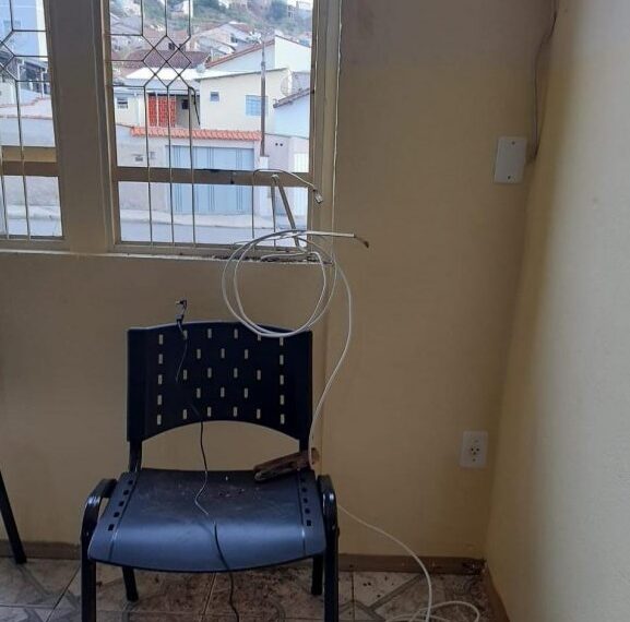 Poços de Caldas | Ladrões furtam unidade de saúde Caio Junqueira