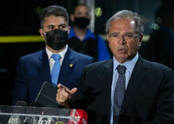 BRASIL | Auxílio Emergencial deve ser prorrogado por mais dois meses