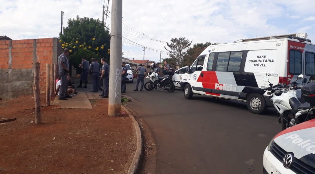 MOCOCA | PM prende trio por tráfico de drogas