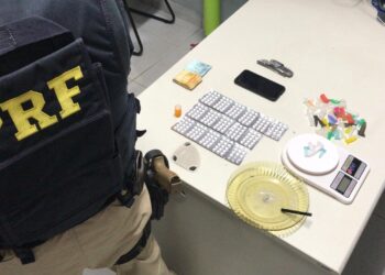 Poços de Caldas | homem é preso conduzindo carreta sob efeito de drogas