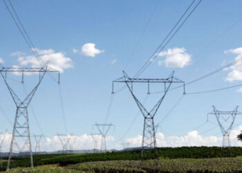 BRASIL | Governo prepara MP que pode autorizar racionamento de energia