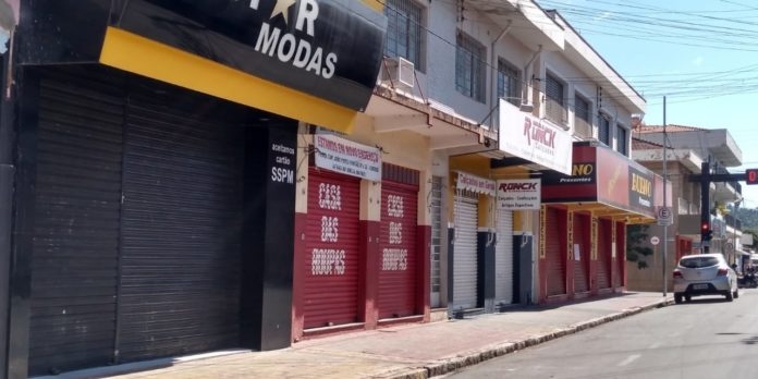 VARGEM GRANDE DO SUL | Apenas serviços essenciais podem abrir a partir de sexta