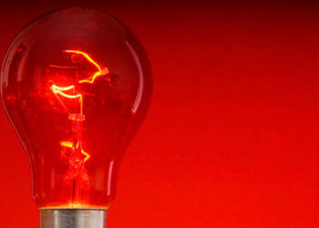 BRASIL | Bandeira tarifária continuará vermelha em julho